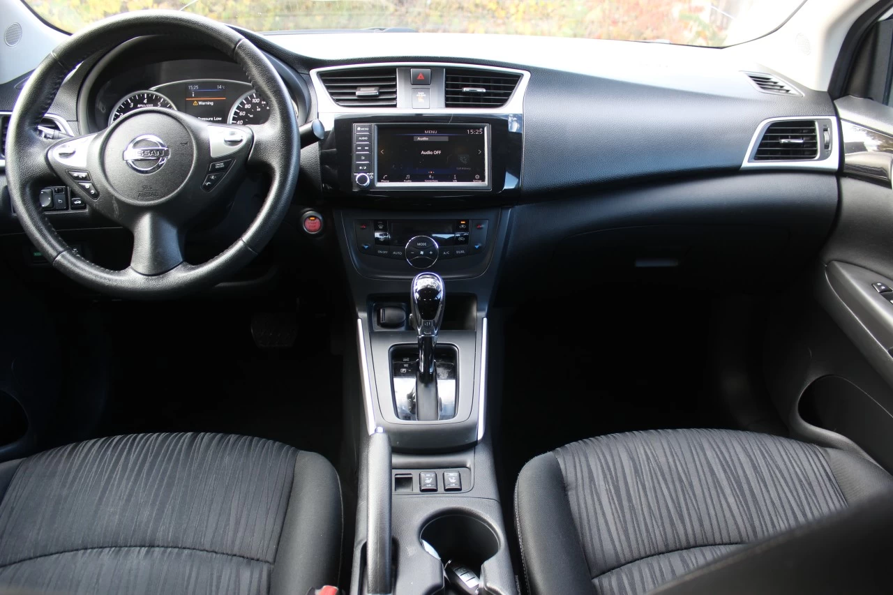 2019 Nissan Sentra SV Main Image