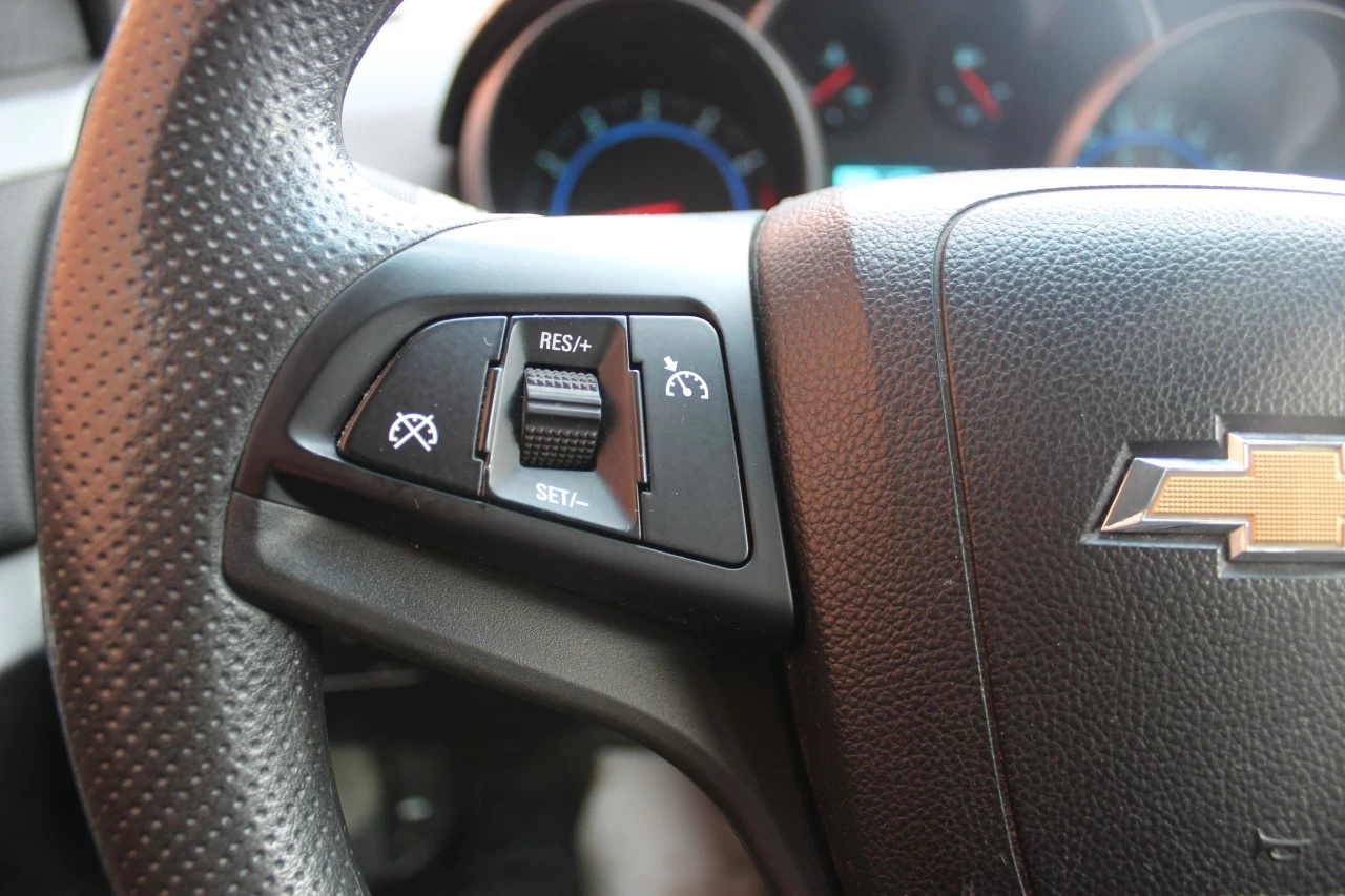 2016 Chevrolet Cruze LT Image principale