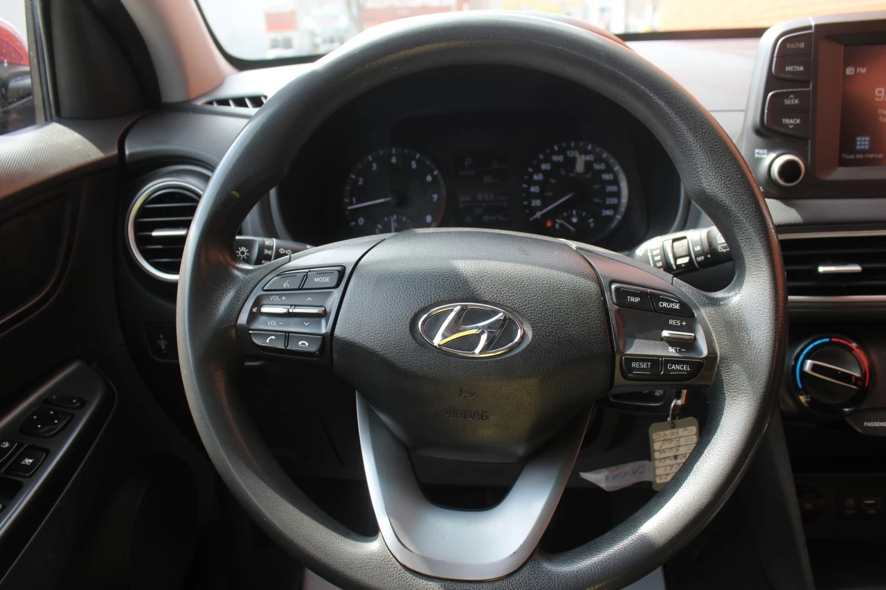 2021 Hyundai Kona Essential Main Image