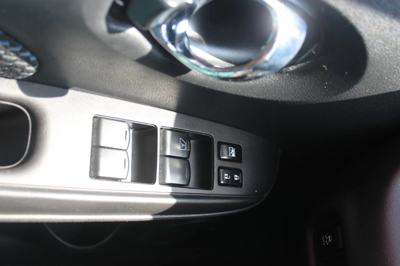 2016 Nissan Versa Note  Main Image