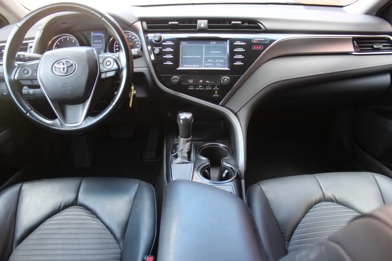 2018 Toyota Camry  Main Image