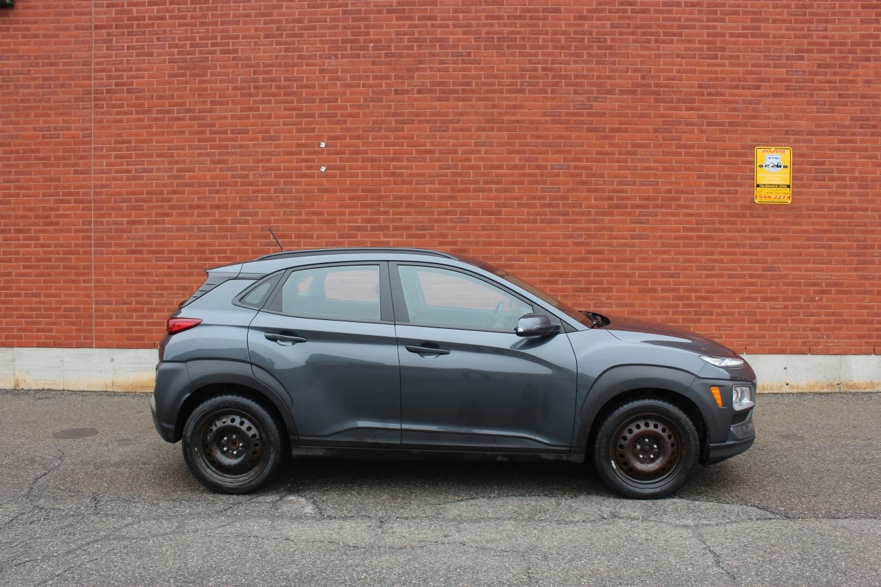 2020 Hyundai Kona Preferred Main Image