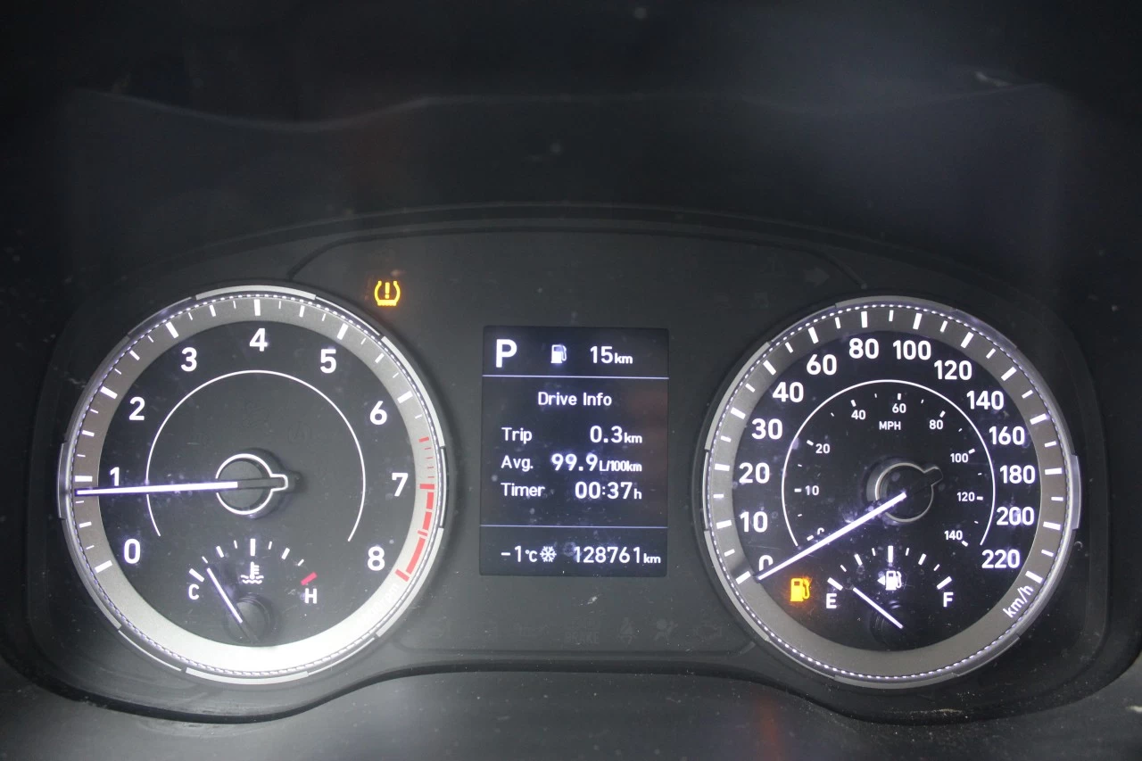 2020 Hyundai Venue Preferred Main Image