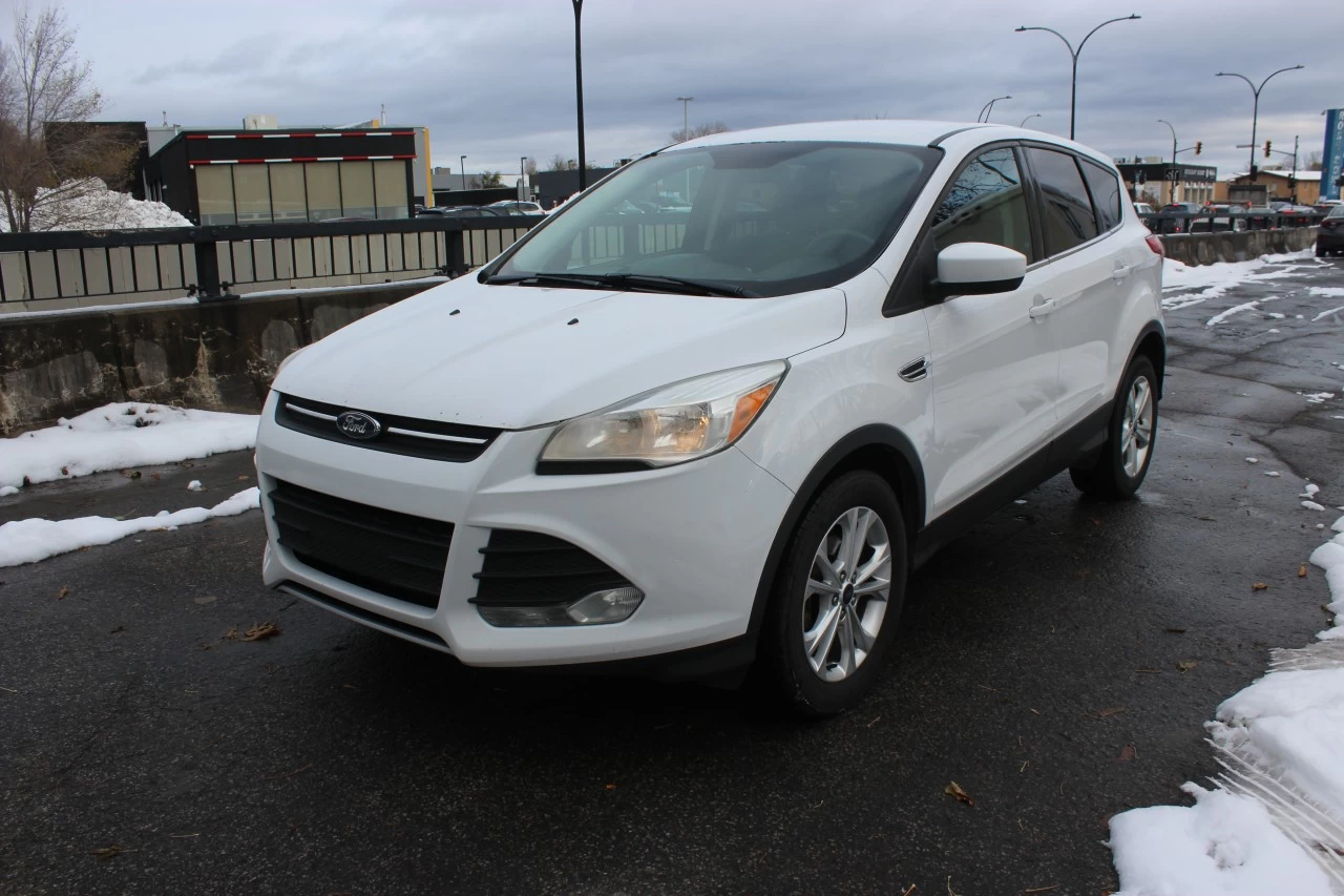2016 Ford Escape SE Image principale