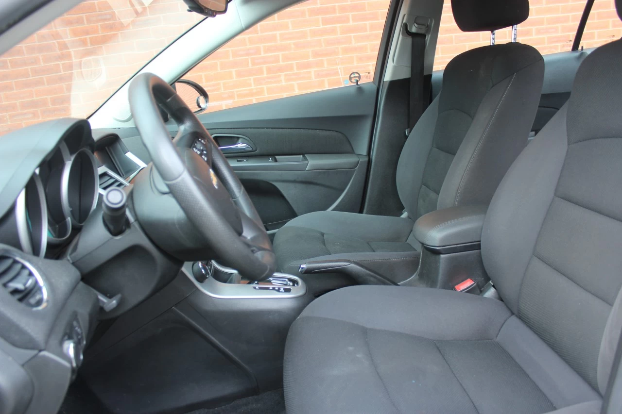 2015 Chevrolet Cruze 1LT Main Image