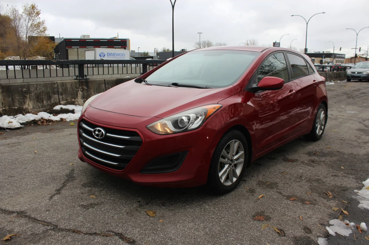 2016 Hyundai Elantra GT GL Image principale