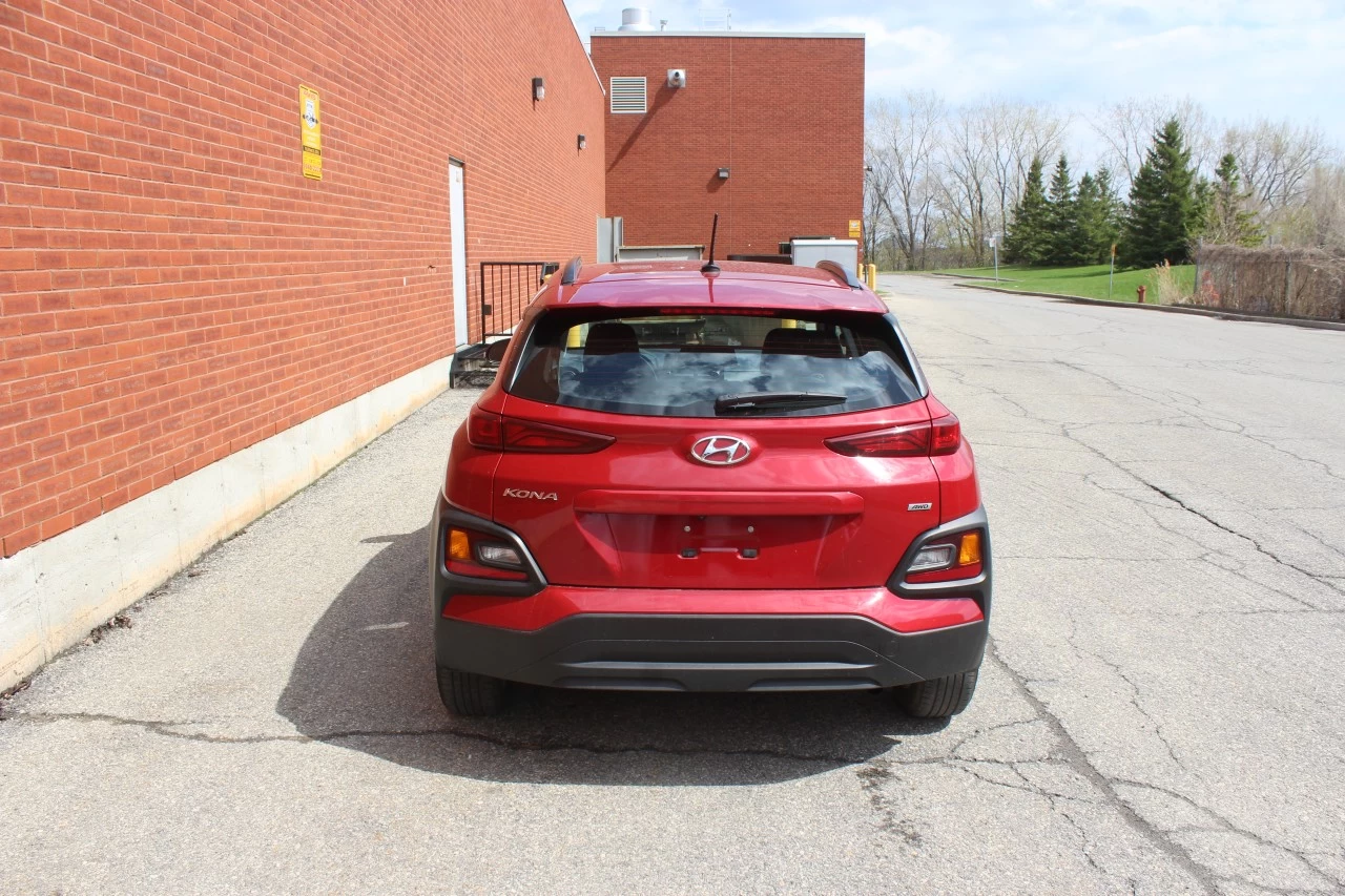 2021 Hyundai Kona Essential Main Image
