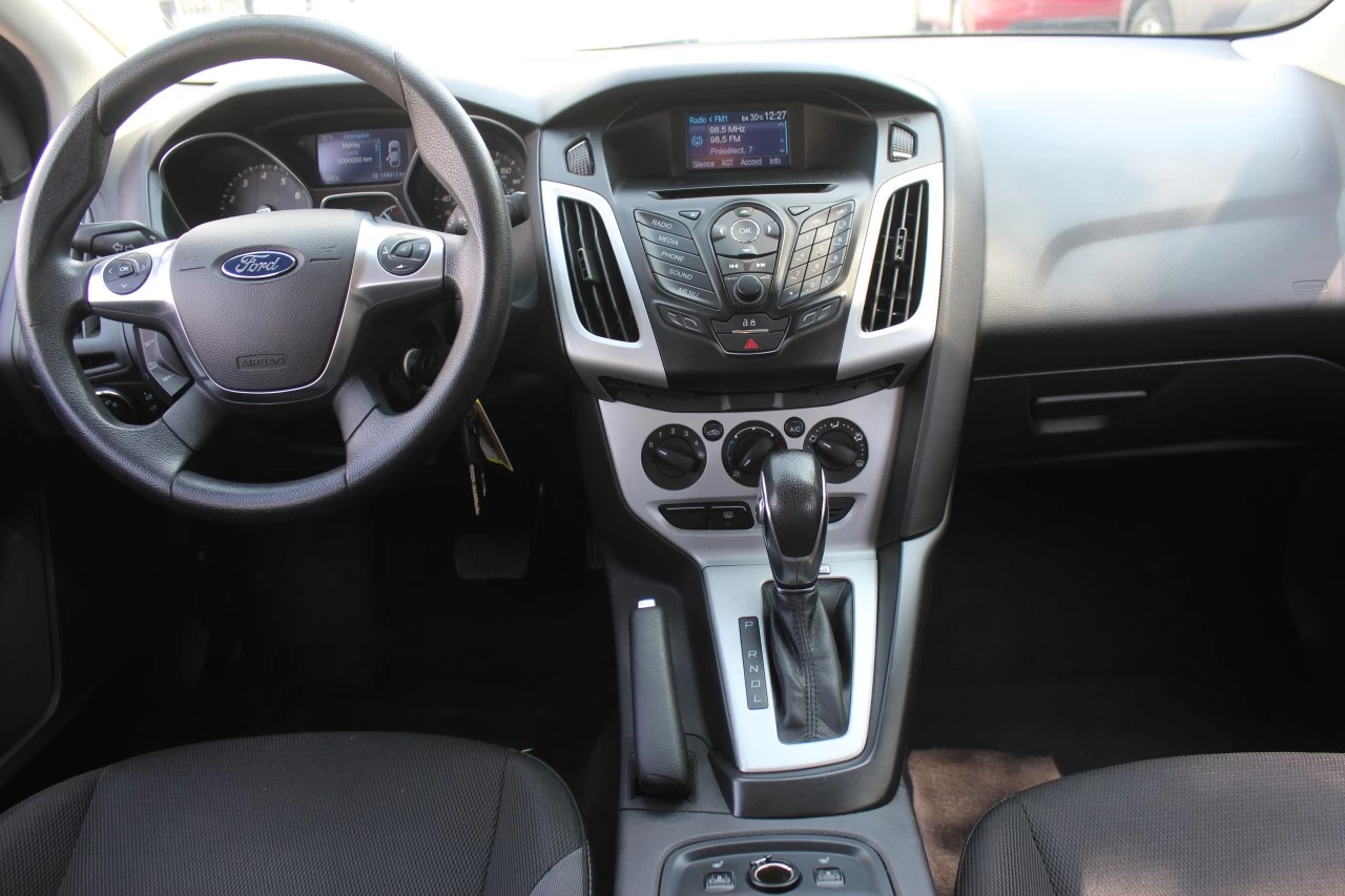 2014 Ford Focus SE Image principale