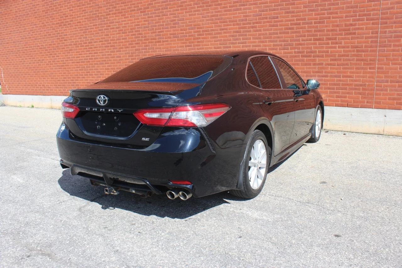 2018 Toyota Camry  Main Image