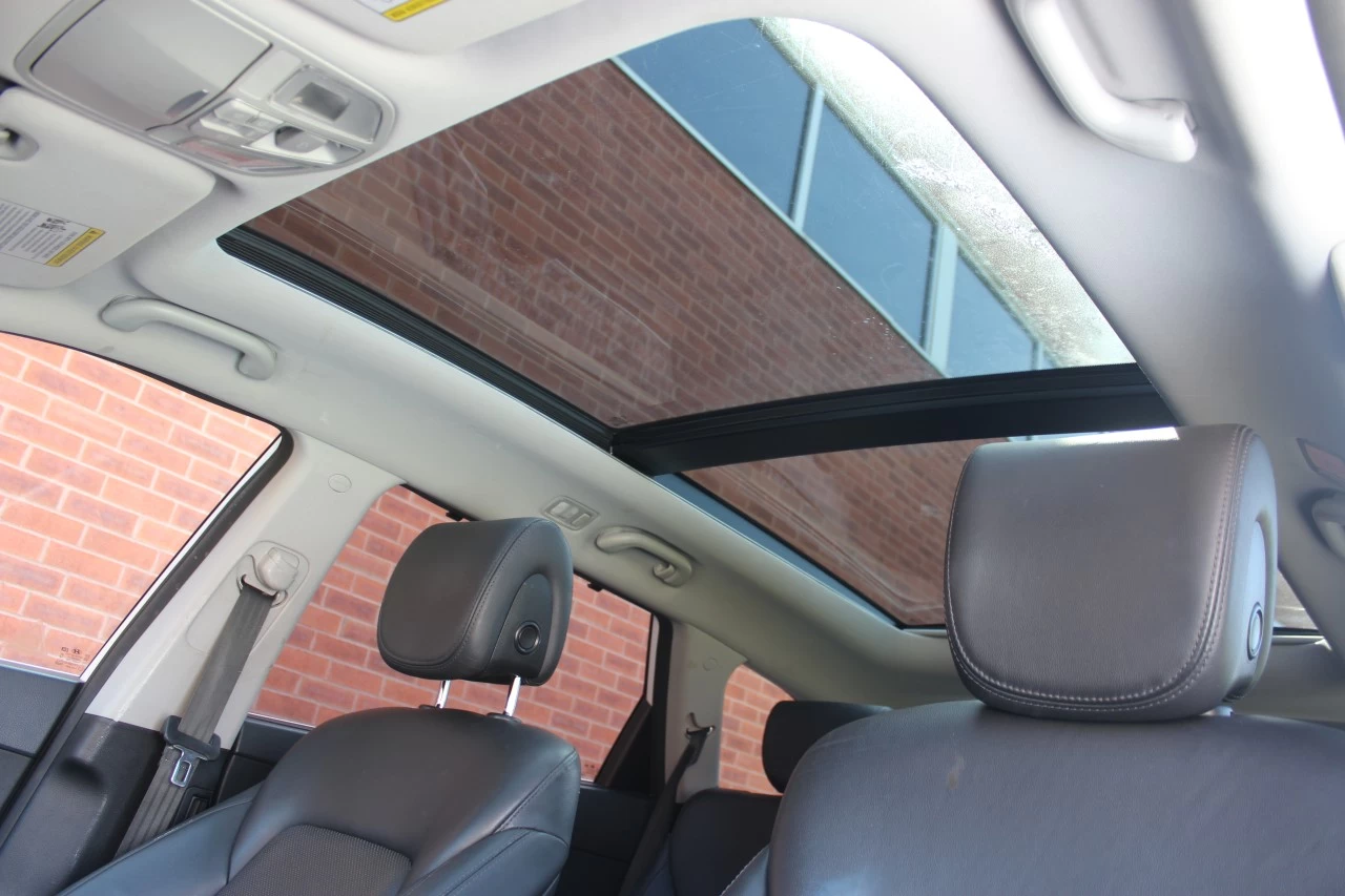 2017 Hyundai Santa Fe XL Limited Main Image