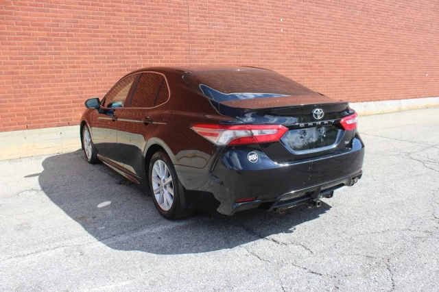 Toyota Camry  2018