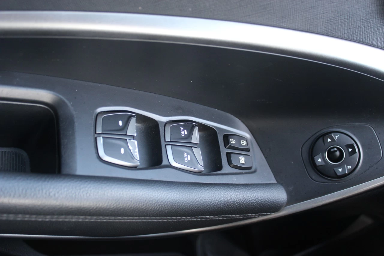 2017 Hyundai Santa Fe Sport SE Main Image