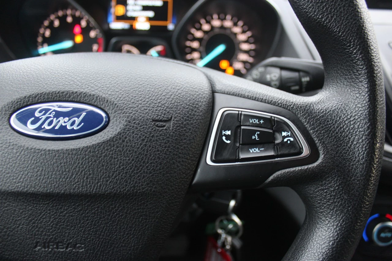 2018 Ford Escape SE Image principale