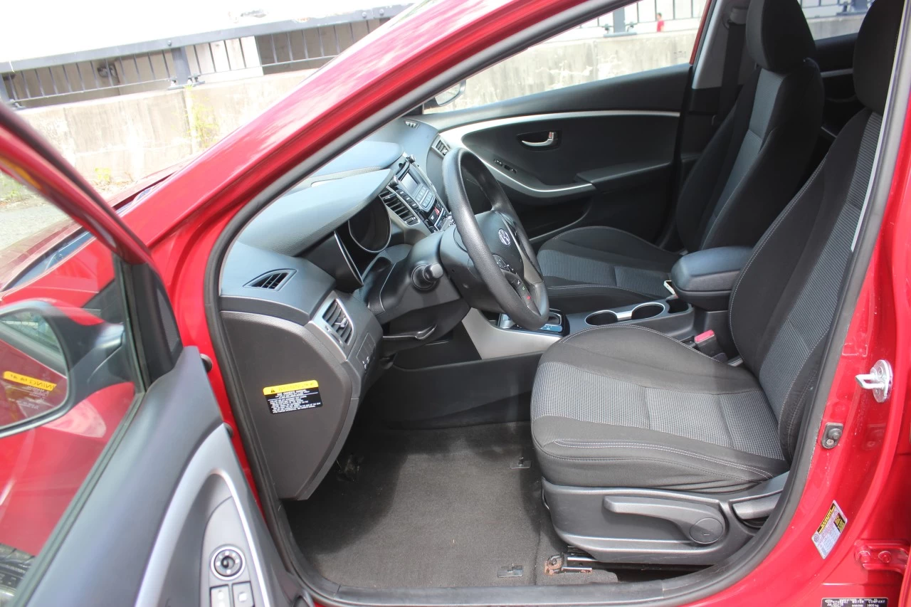 2016 Hyundai Elantra GT GL Image principale