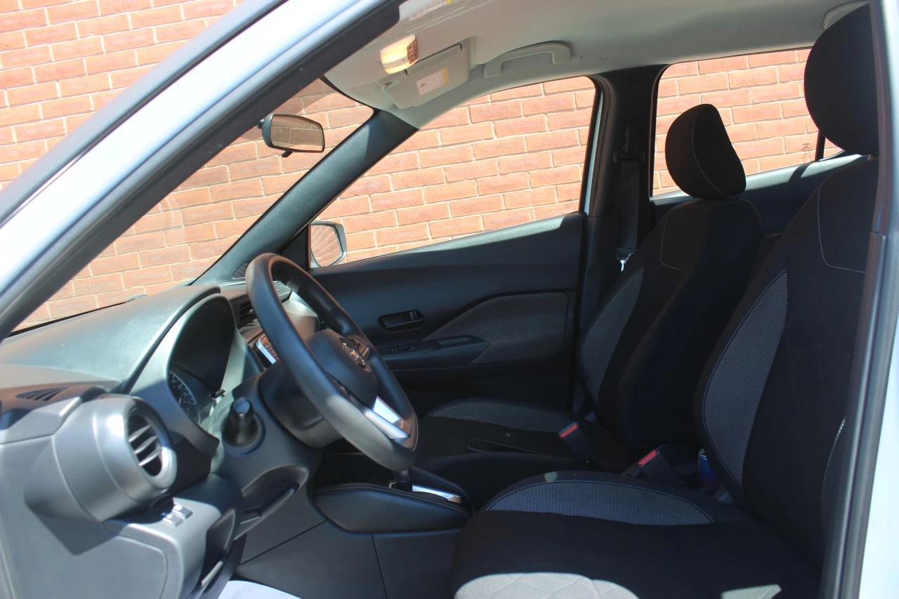 2019 Nissan Kicks S/SV/SR Main Image