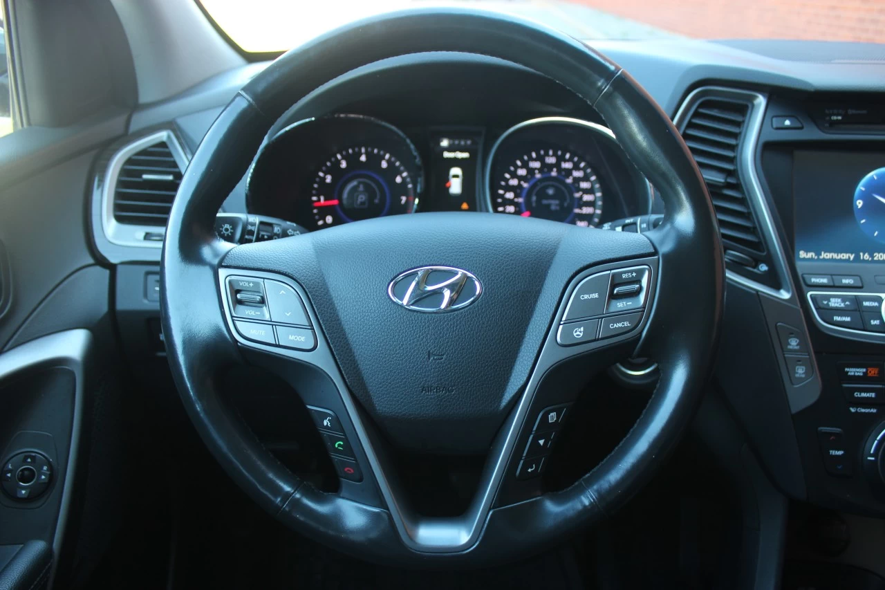2013 Hyundai Santa Fe Limited Main Image