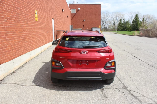 Hyundai Kona Essential 2021