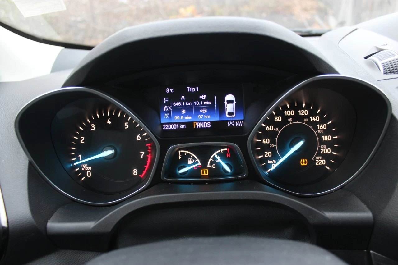 2017 Ford Escape Titanium Image principale