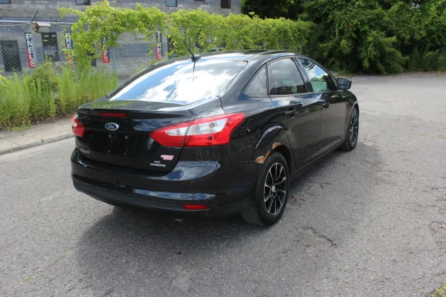 Ford Focus SE 2013