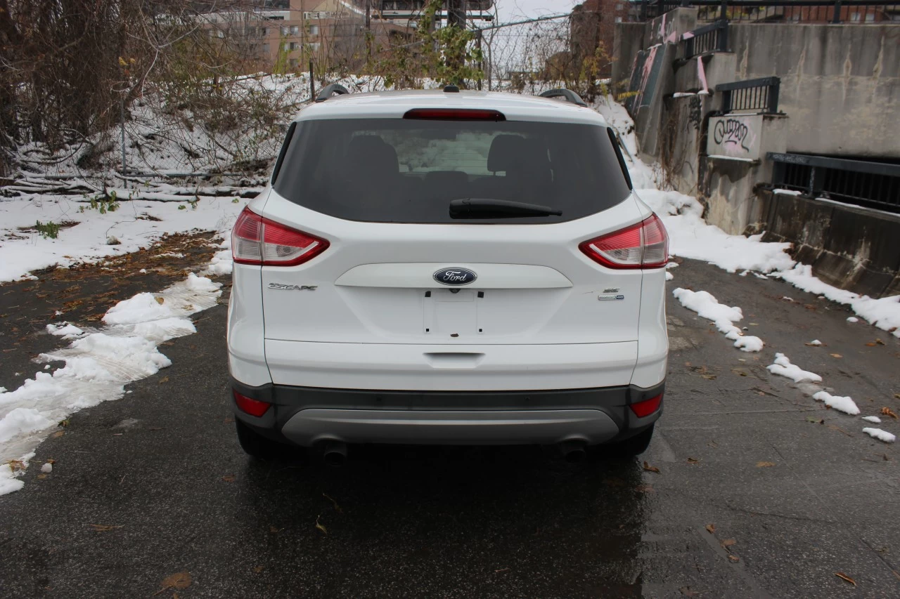 2014 Ford Escape SE Image principale