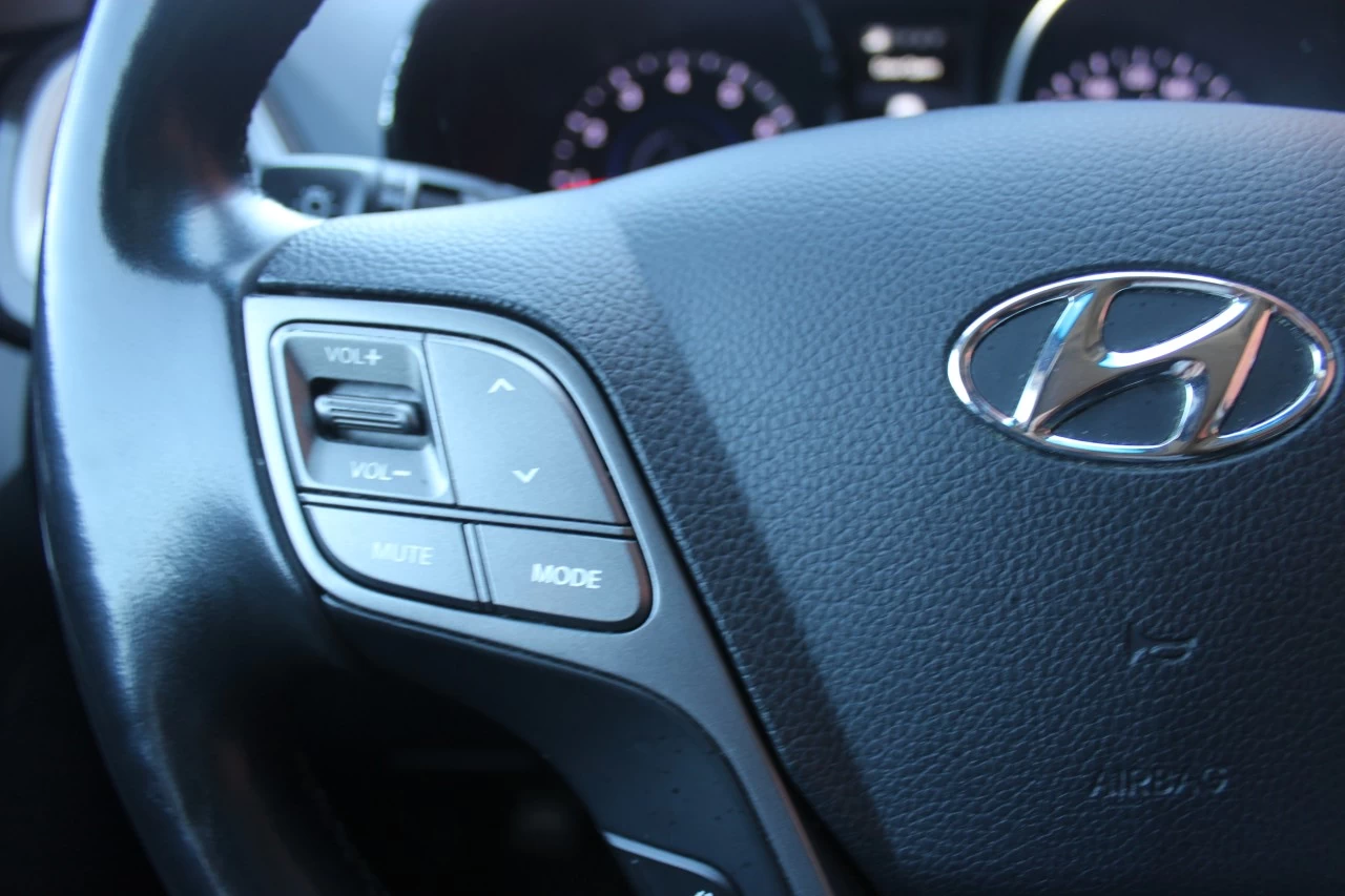 2013 Hyundai Santa Fe Limited Main Image