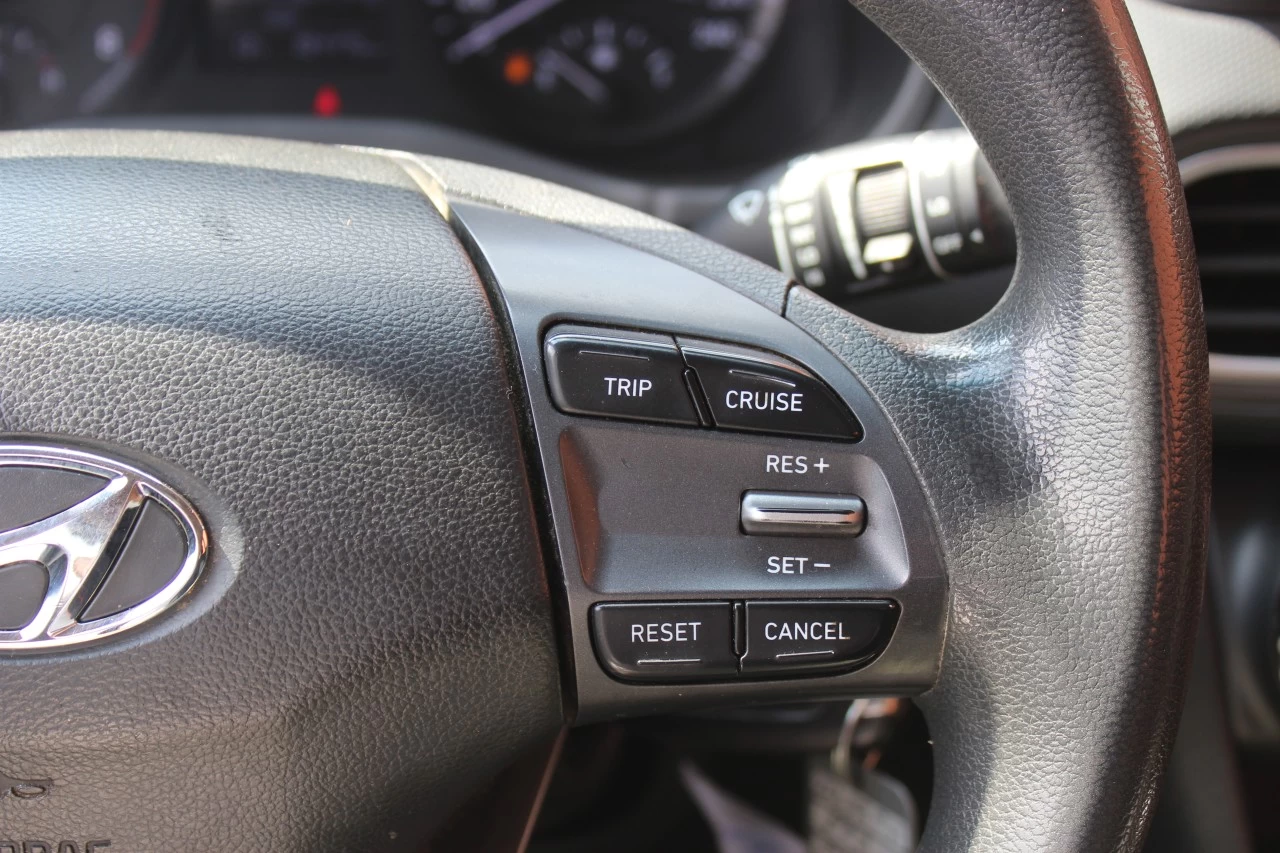 2021 Hyundai Kona Essential Main Image