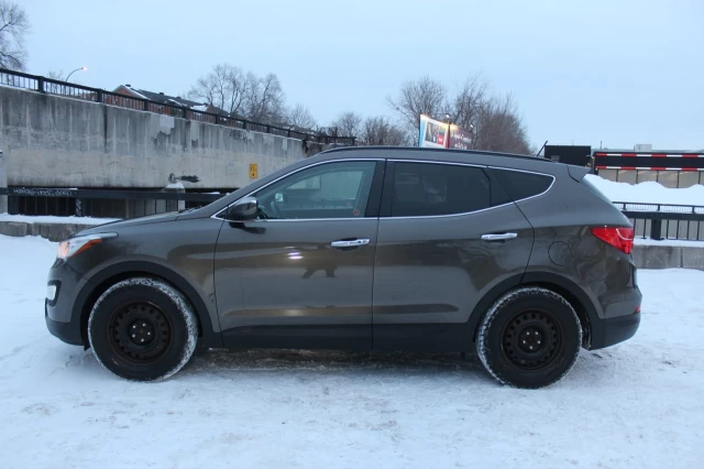 Hyundai Santa Fe SE 2013