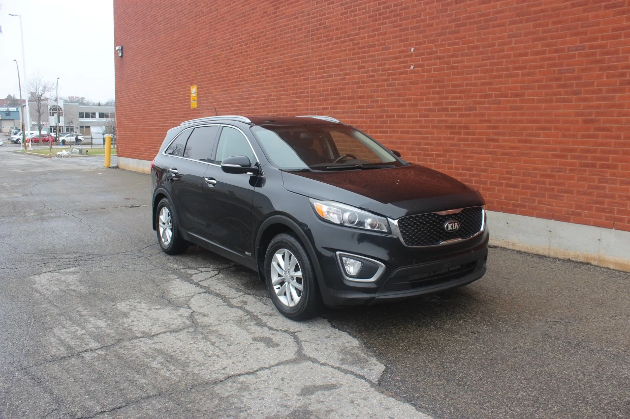 2016 Kia Sorento 3.3L LX+ Main Image