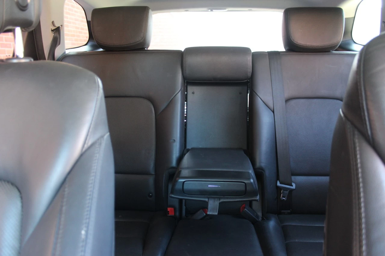 2017 Hyundai Santa Fe XL Limited Main Image