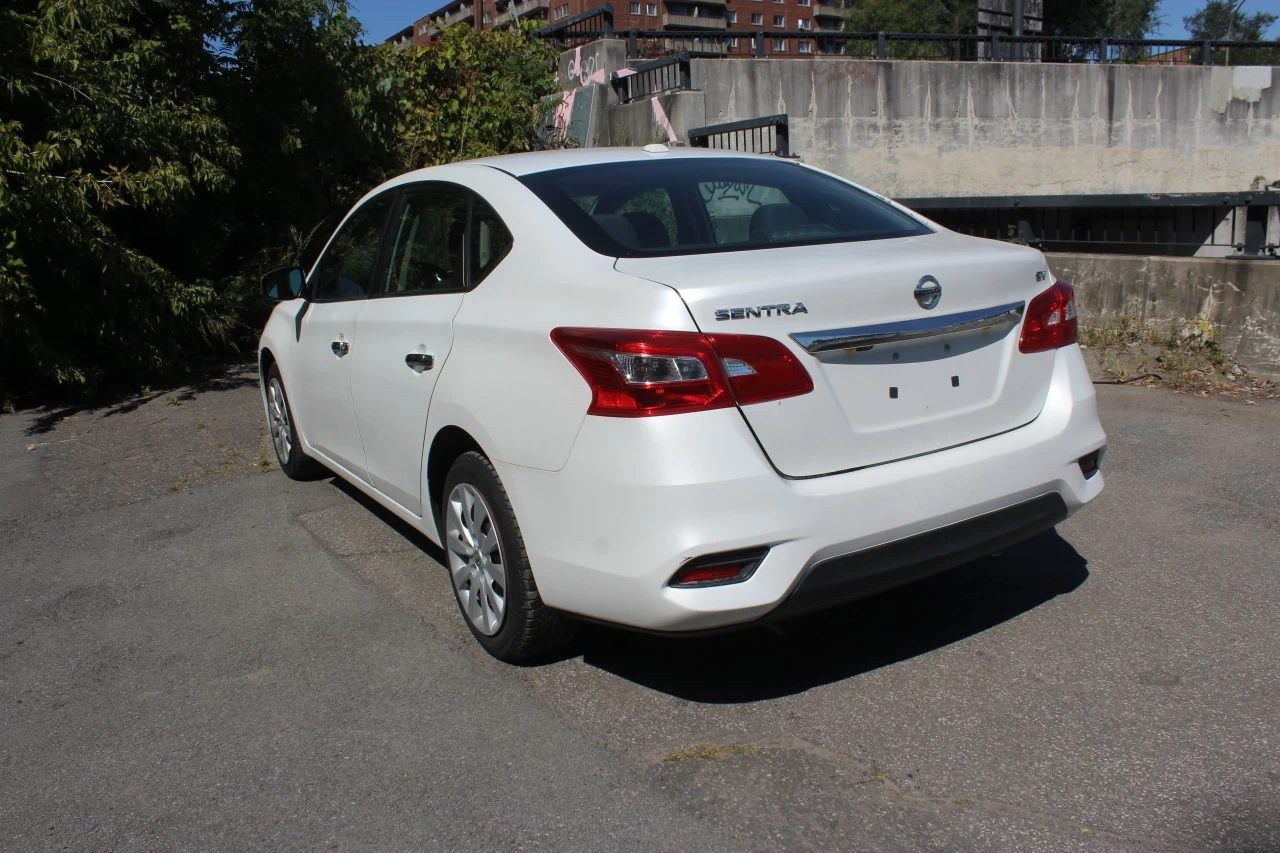 2017 Nissan Sentra SV Main Image