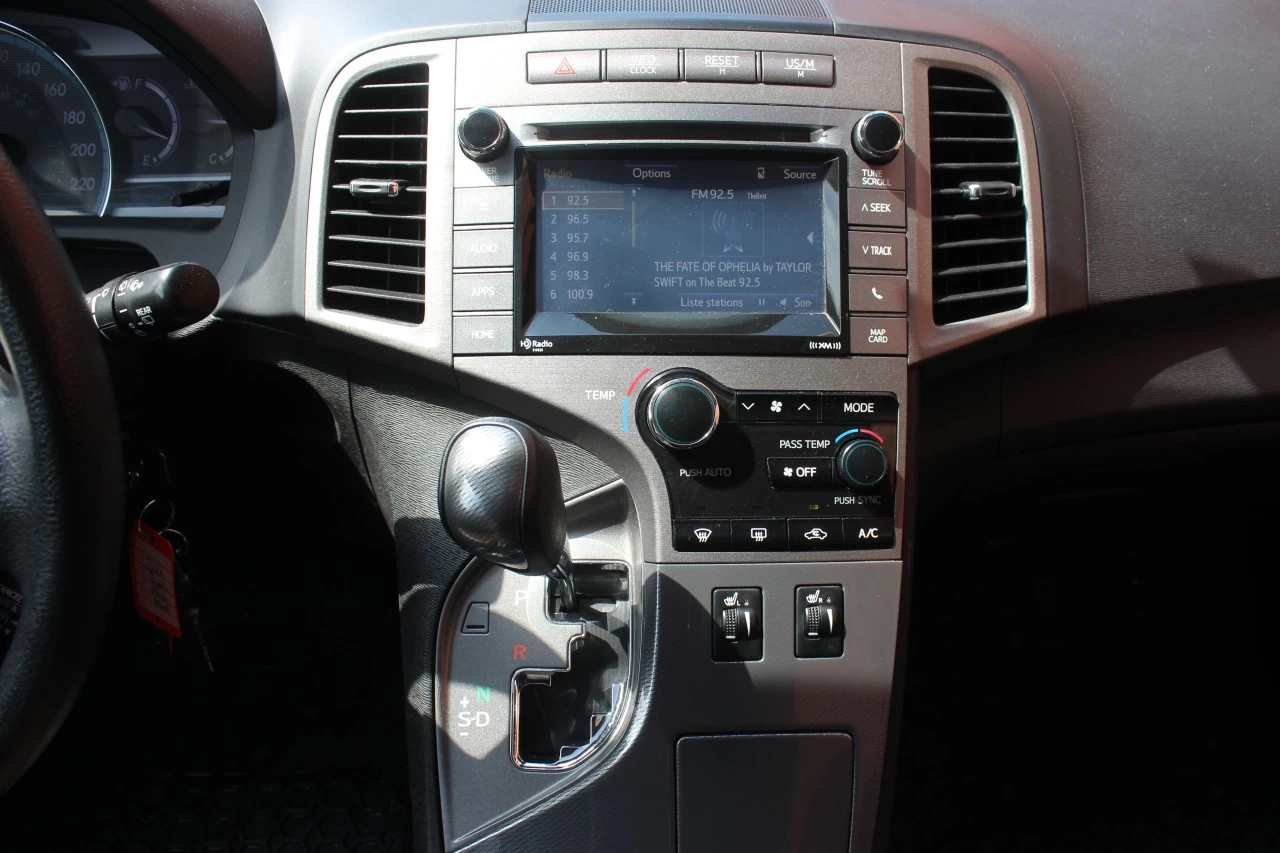 2016 Toyota Venza 4dr Wgn AWD Main Image