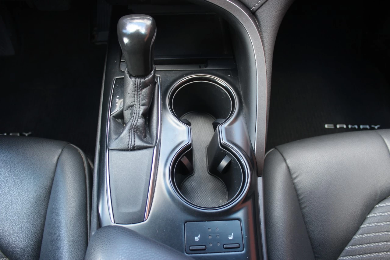 2018 Toyota Camry  Main Image