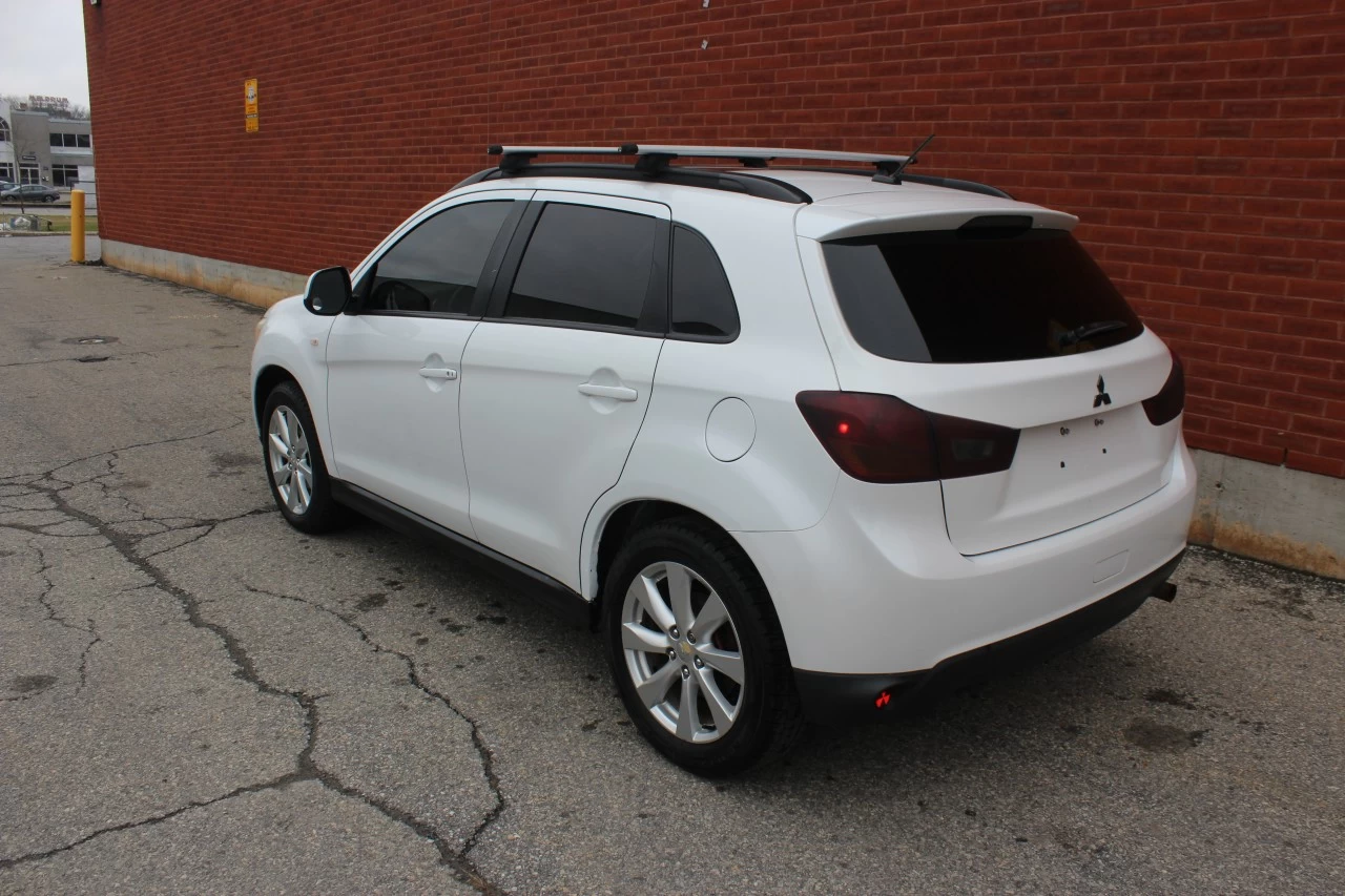 2013 Mitsubishi RVR GT Main Image