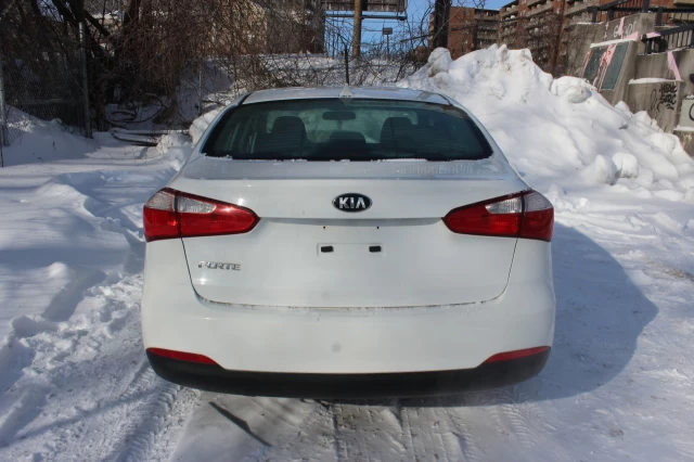 Kia Forte LX 2015