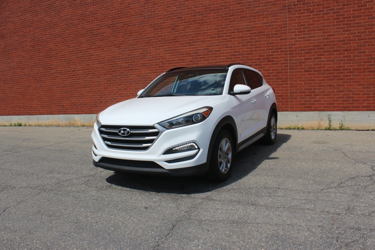 Hyundai 2018 Tucson SE